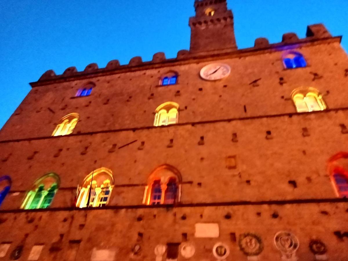 Appartamento Il Mandorlo Nel Centro Di Volterra Exterior photo