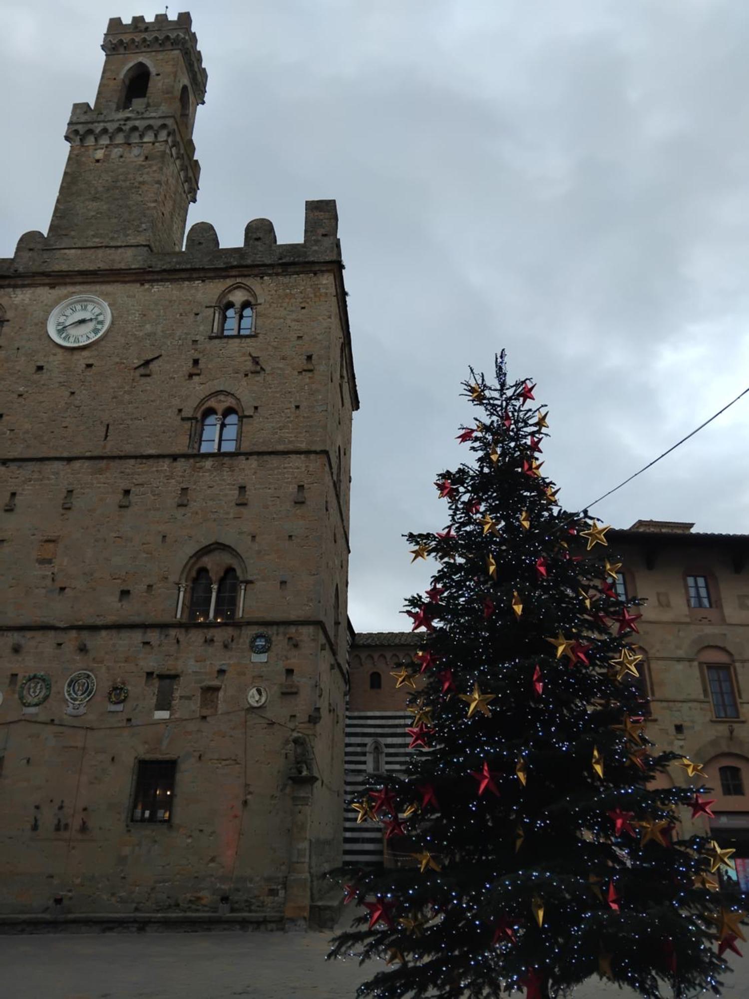 Appartamento Il Mandorlo Nel Centro Di Volterra Exterior photo